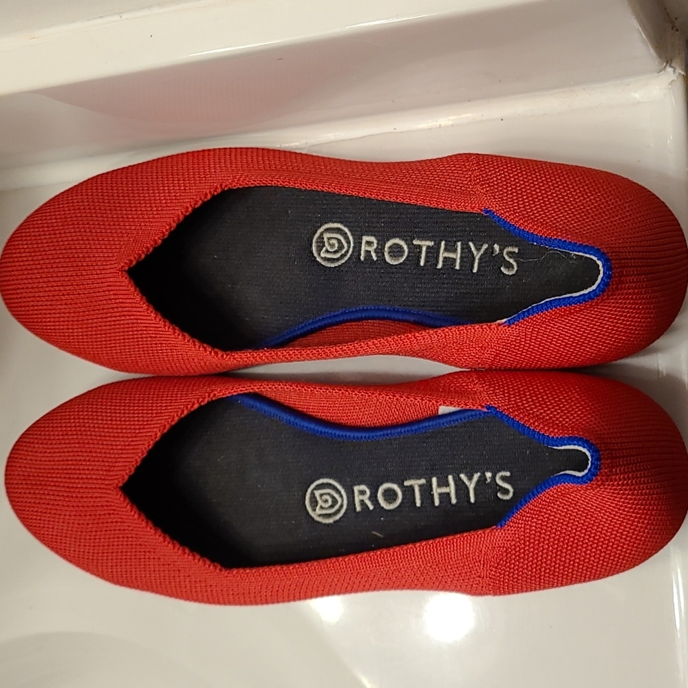 Rothy's sz 8 red shoes